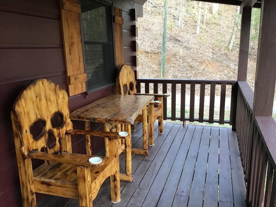Villa Dollywood-Brand New Dancing Bear 4 à Pigeon Forge Extérieur photo