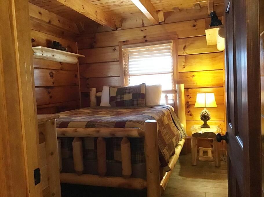 Villa Dollywood-Brand New Dancing Bear 4 à Pigeon Forge Extérieur photo