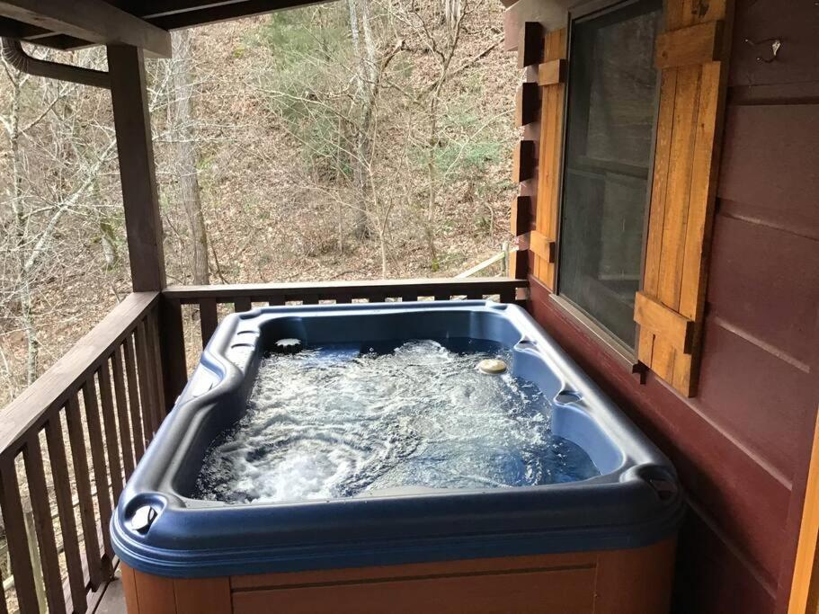 Villa Dollywood-Brand New Dancing Bear 4 à Pigeon Forge Extérieur photo
